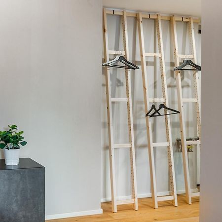 Joivy Charming Flat With Desk Διαμέρισμα Μιλάνο Εξωτερικό φωτογραφία