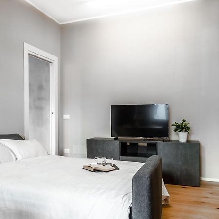 Joivy Charming Flat With Desk Διαμέρισμα Μιλάνο Εξωτερικό φωτογραφία
