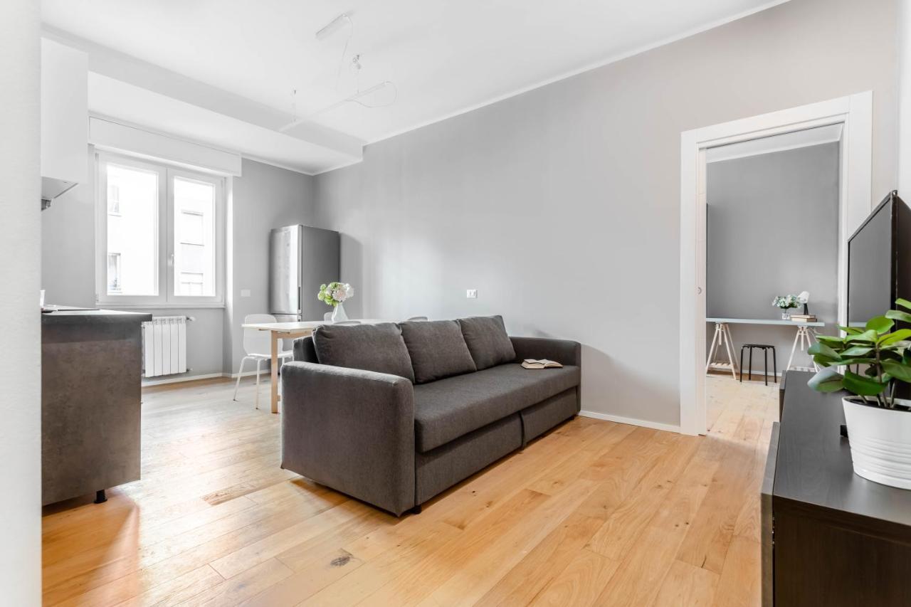 Joivy Charming Flat With Desk Διαμέρισμα Μιλάνο Εξωτερικό φωτογραφία