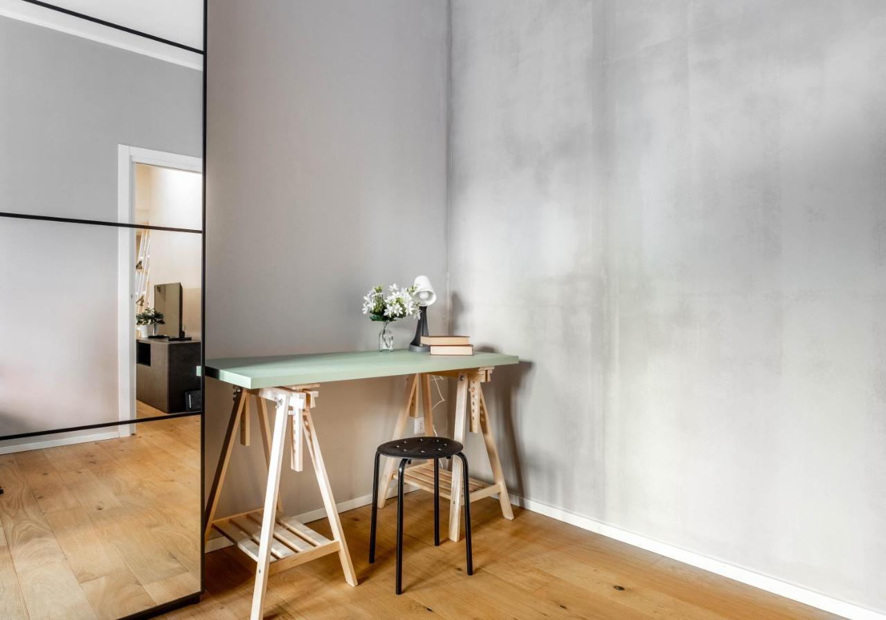 Joivy Charming Flat With Desk Διαμέρισμα Μιλάνο Εξωτερικό φωτογραφία